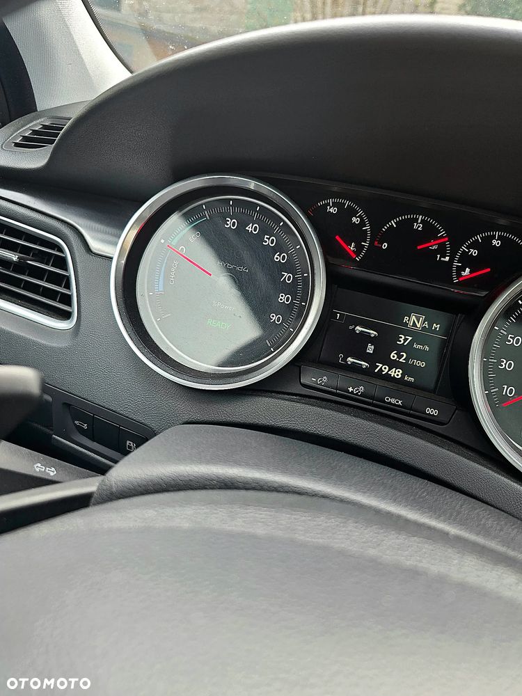Peugeot 508 RXH 2.0 HDi HYbrid4 - 13