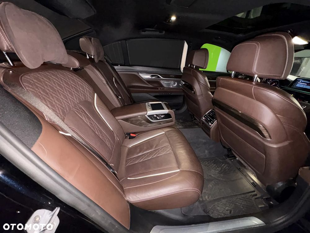 BMW Seria 7 740Le xDrive iPerformance - 4