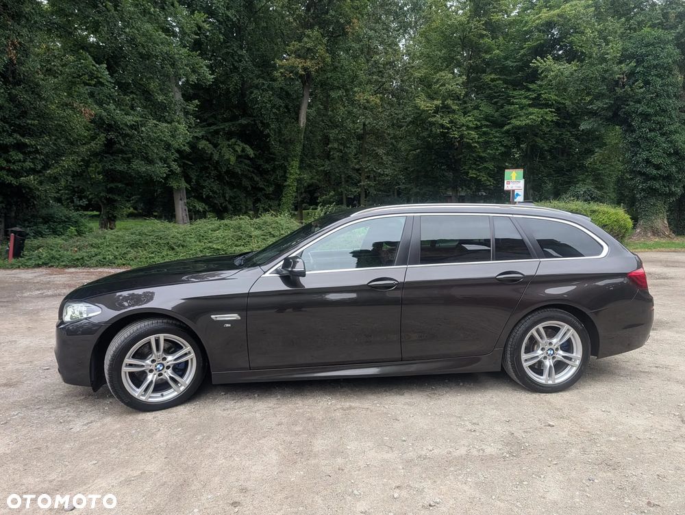 BMW Seria 5 520d M Sport - 3