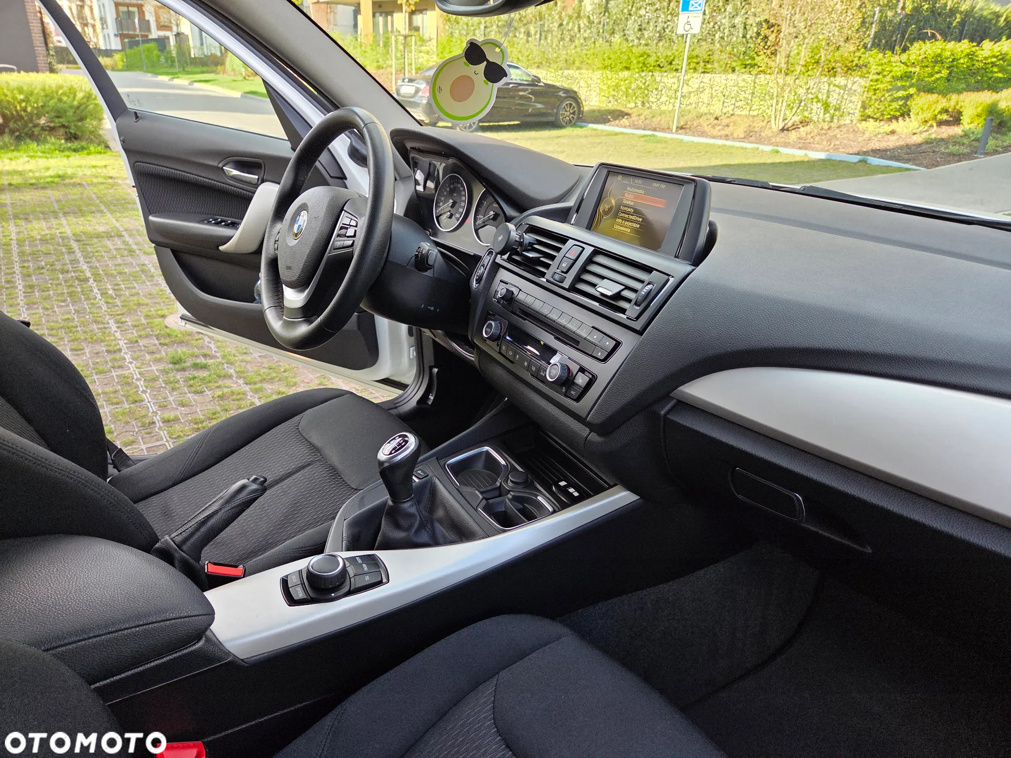 BMW Seria 1 120d - 15