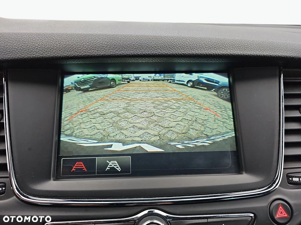 Opel Astra V 1.2 T GS Line S&S - 34