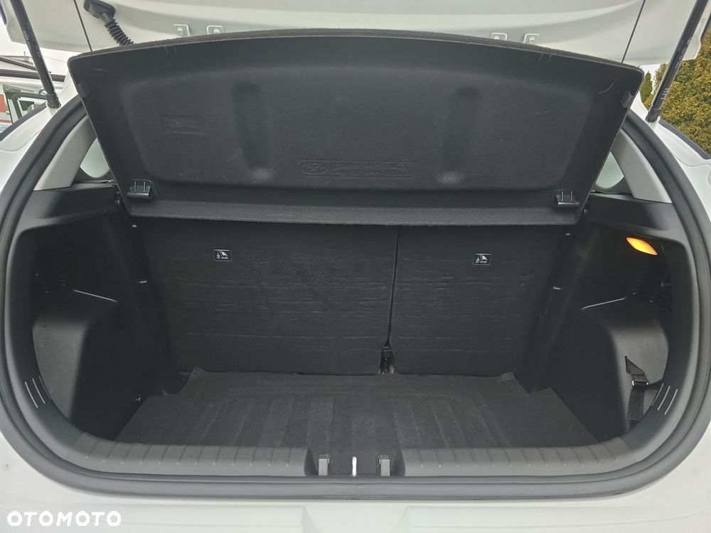 Hyundai i20 1.0 T-GDI Pure - 22