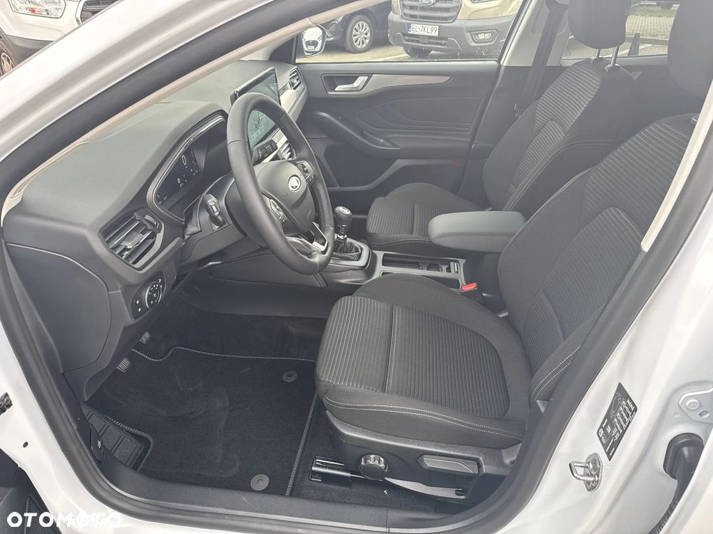 Ford Focus 1.0 EcoBoost Titanium X - 12