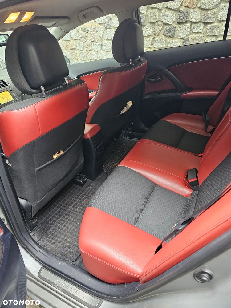 Toyota Avensis 2.0 D-4D Sol plus+NAVI - 3