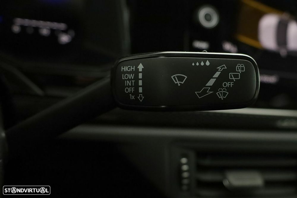 VW Taigo 1.0 TSI Urban - 17