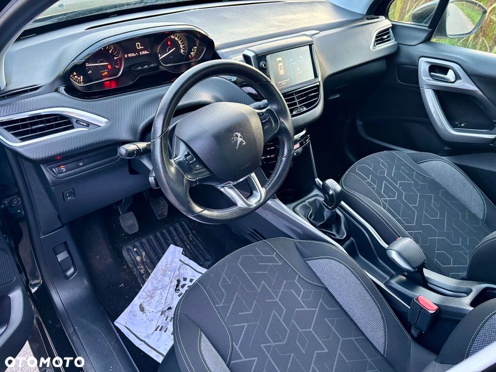 Peugeot 2008 2019 photo 5