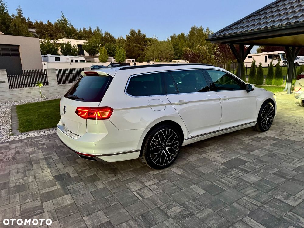 Volkswagen Passat 2.0 TDI EVO Elegance DSG - 20