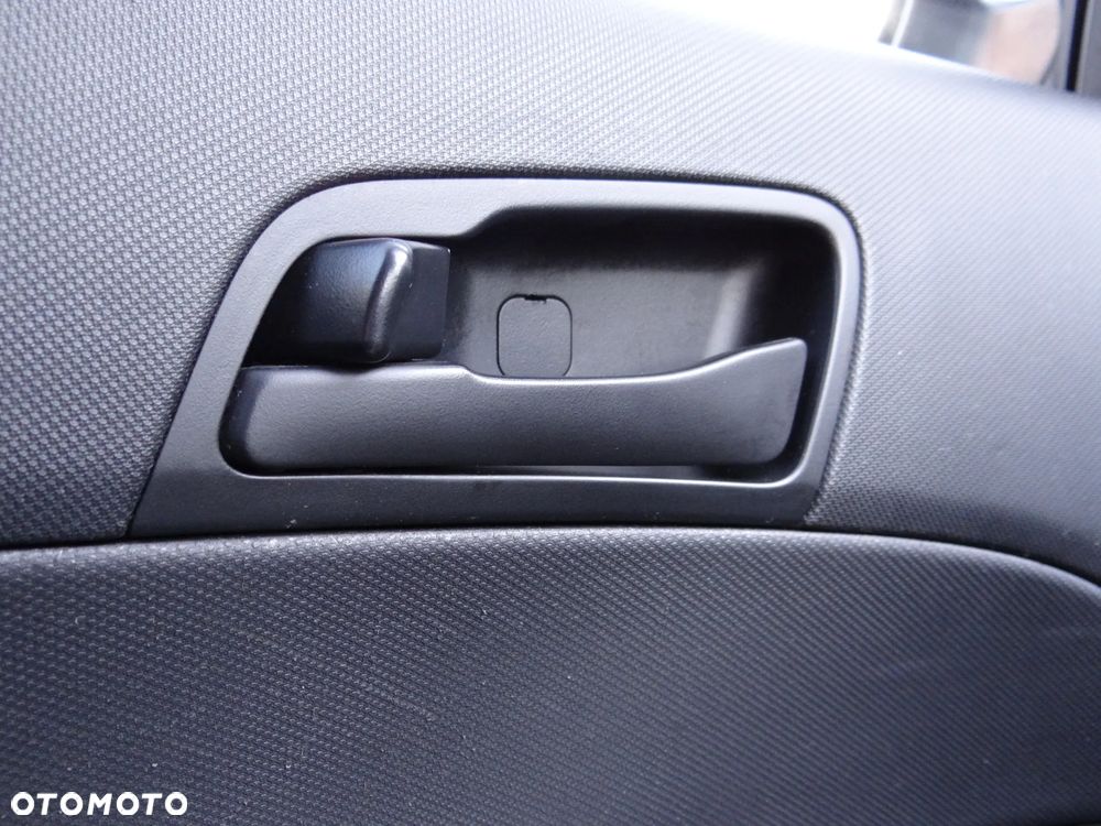 Hyundai i30 1.4 Classic - 33