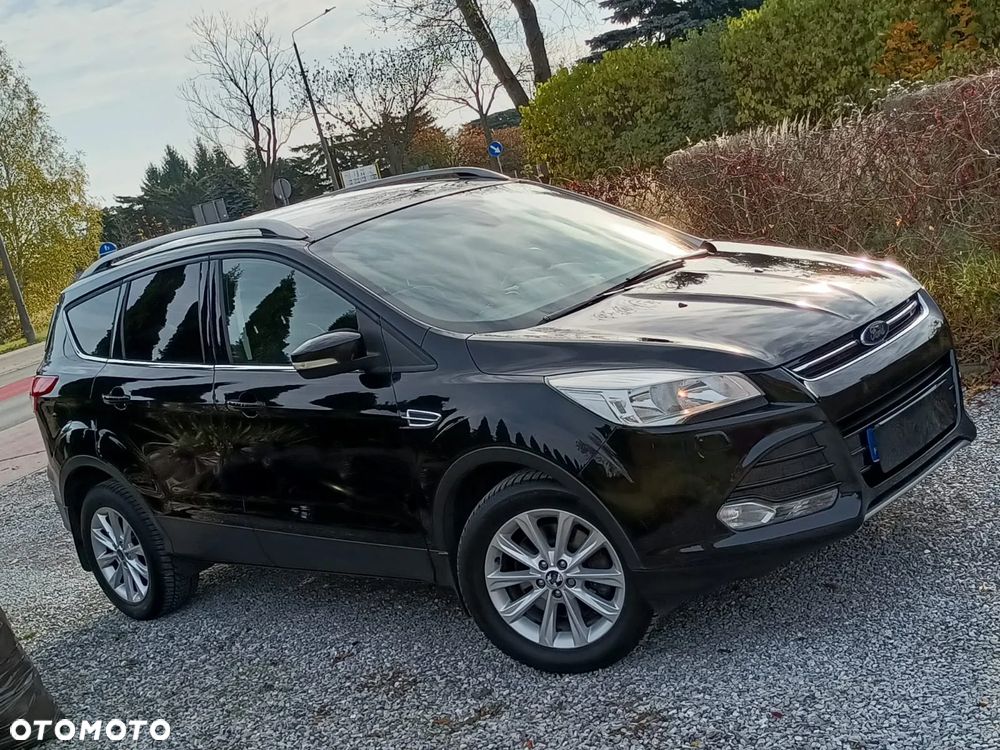 Ford Kuga 2.0 TDCi 2x4 Titanium - 2