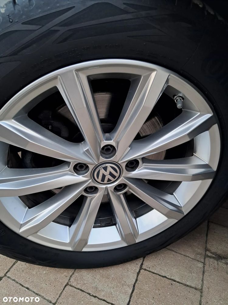Volkswagen Passat 2.0 TDI BMT Comfortline DSG - 37