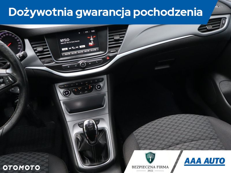 Opel Astra - 9