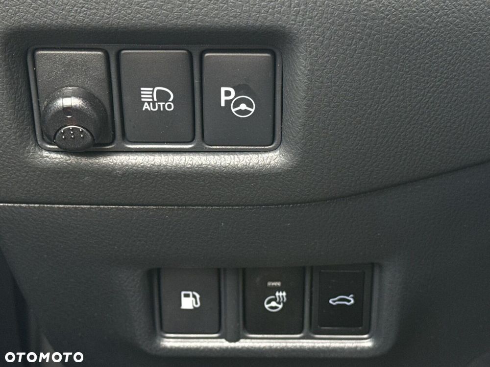 Toyota C-HR 1.8 Hybrid GPF GR Sport - 22