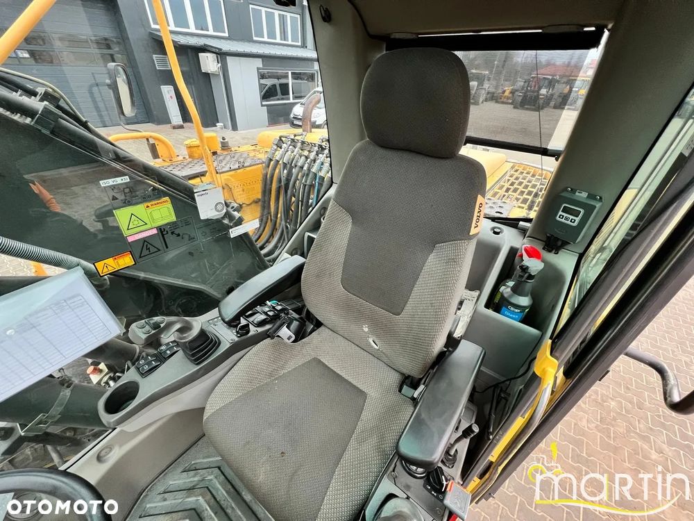 Volvo EW140C 3x Łamana - 10