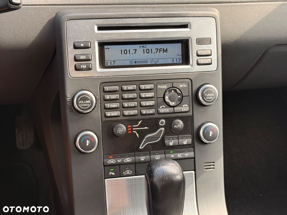 Volvo V70 2.5T Summum - 10
