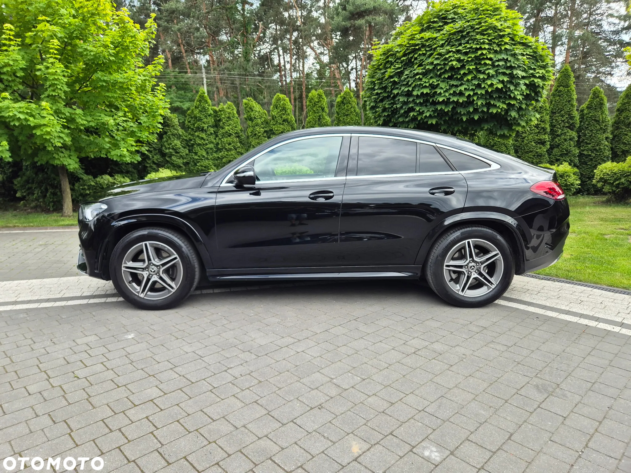 Mercedes-Benz GLE 300 d 4-Matic - 23
