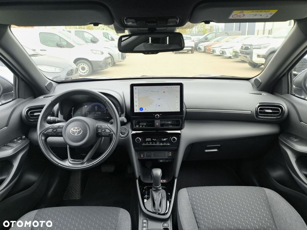 Toyota Yaris Cross - 10