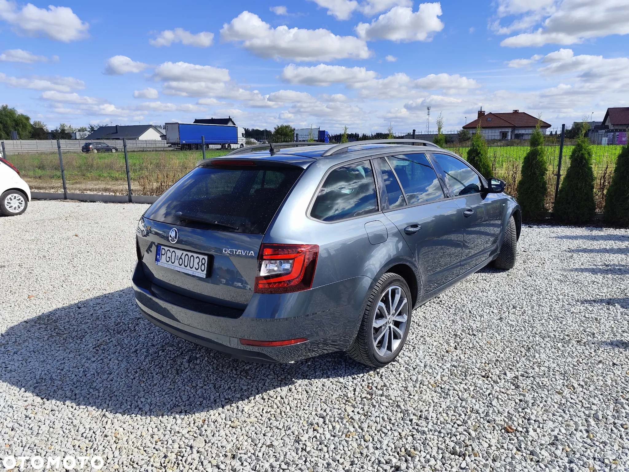 Skoda Octavia 1.4 TSI Drive DSG - 11