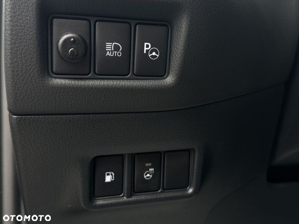 Toyota C-HR 2.0 Hybrid Executive - 31