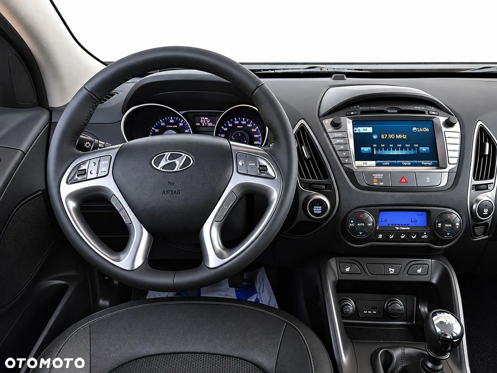 Hyundai ix35 1.6 GDI Premium 2WD - 24