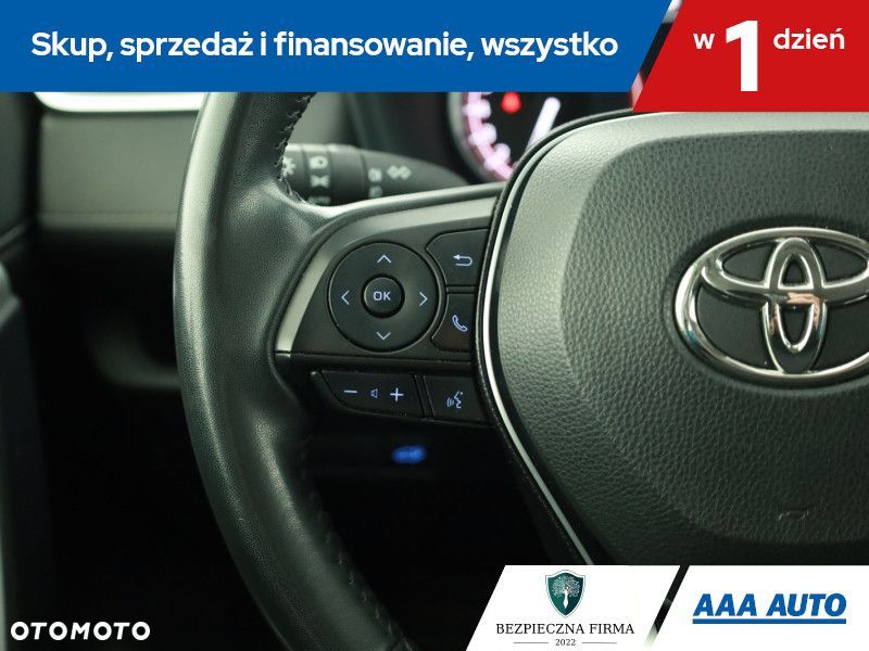 Toyota RAV4 - 18