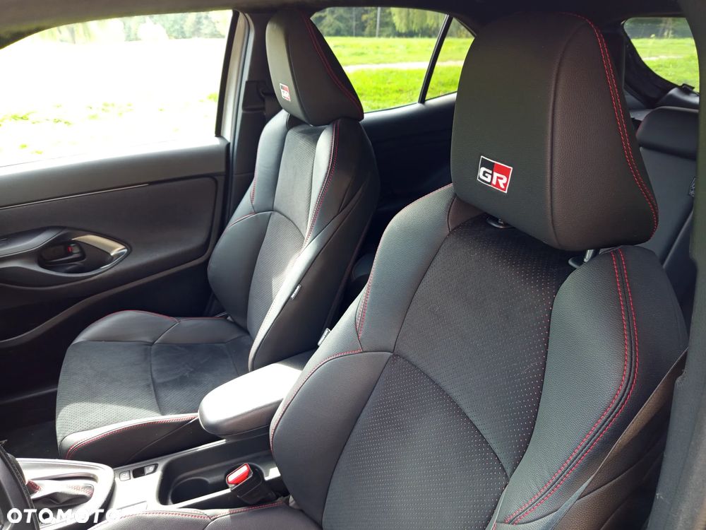 Toyota Yaris Cross 1.5 VVT-i GR Sport - 14