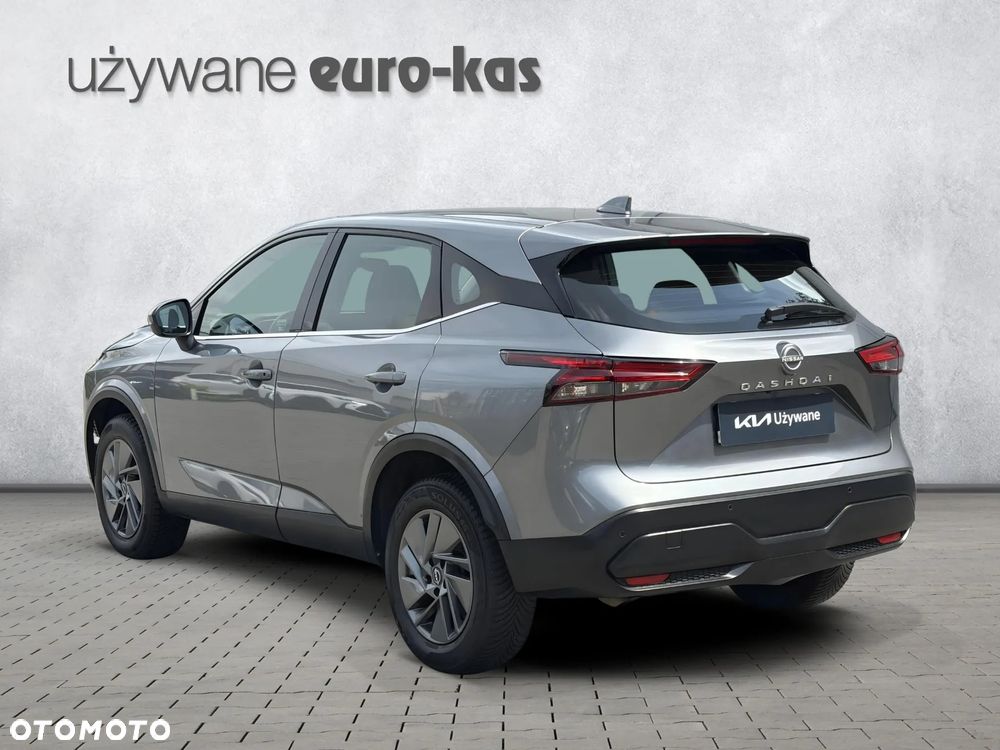 Nissan Qashqai 1.3 DIG-T MHEV Acenta Xtronic - 4