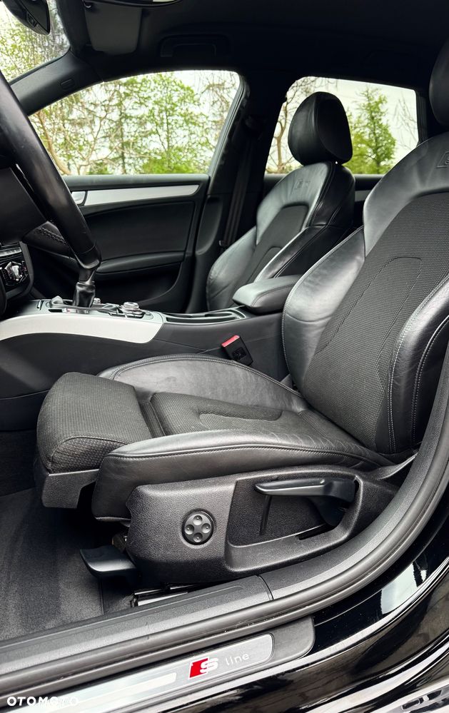 Audi A4 Avant 2.0 TDI DPF quattro S line Sportpaket - 12