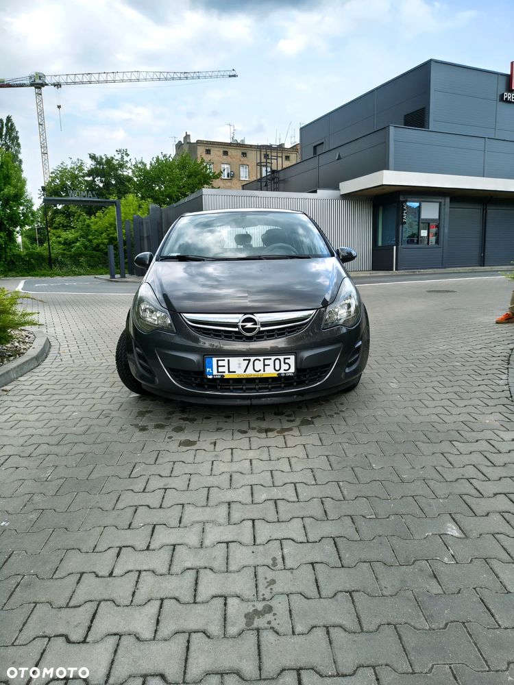 Opel Corsa 1.2 16V Edition / Active - 8
