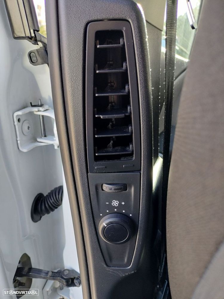 Citroën C4 Spacetourer 1.5 BlueHDi Feel Business - 27