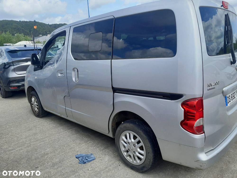 Nissan NV200 - 2