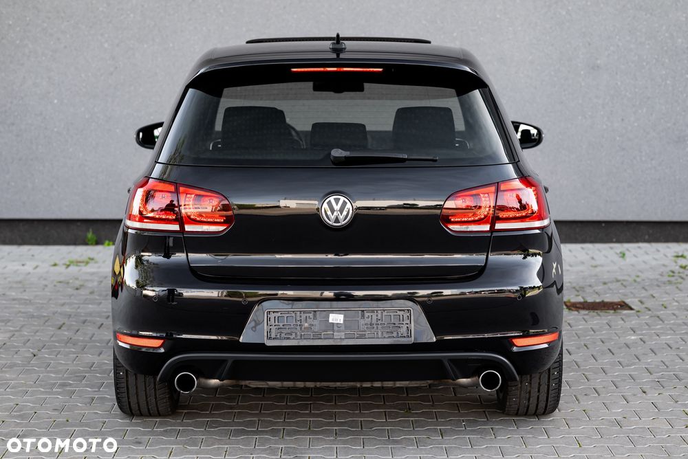 Volkswagen Golf 2.0 GTI - 8