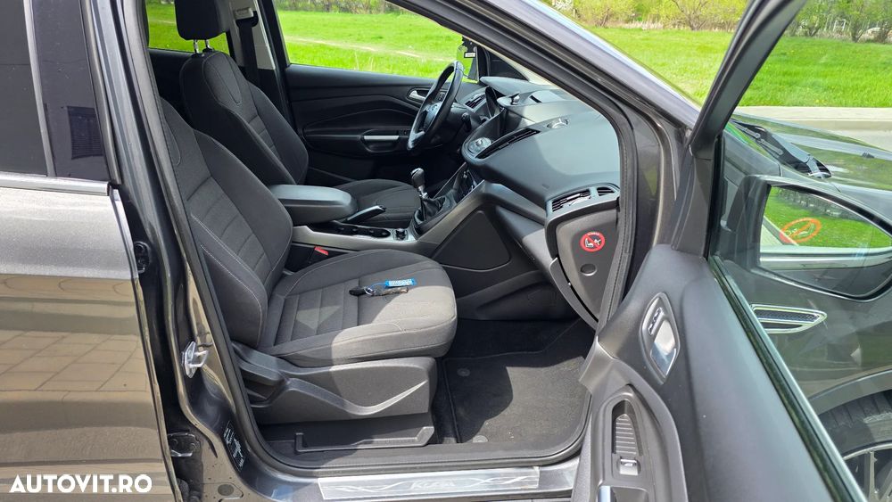 Ford Kuga 1.5 EcoBoost 2WD Titanium - 12