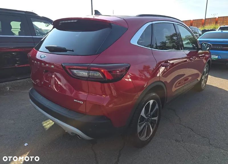 Ford Escape - 4