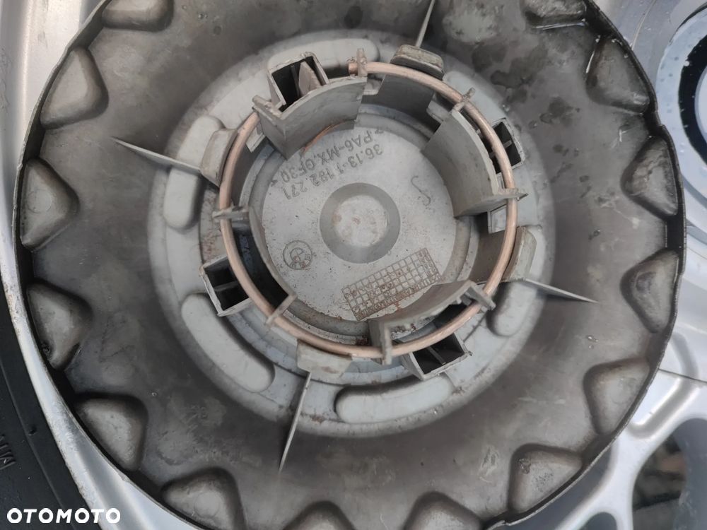 BMW  E39 / E46 / E38 / E36 / E34 / E32 / E60 / ITP. ORYGINALNY KOMPLET FELG STYLING 5 ( 4 SZTUKI + 1 ZAPASÓWKA ) + DEKIELKI W ROZMIARZE 16 CALI 7J ET20 O NR. 36 11 1 092 336 OEM W DOBRYM STANIE + OPONY GRATIS POD PROJEKT / M5 / RARYTAS - 26