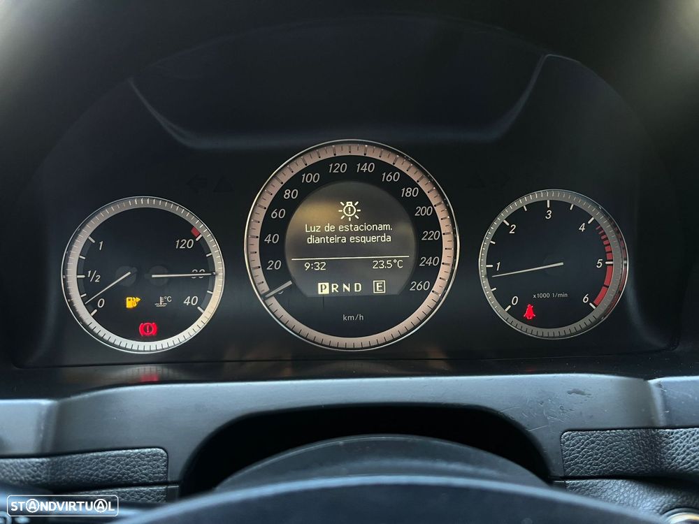 Mercedes-Benz C 200 - 19