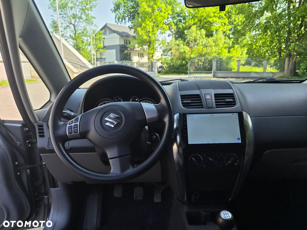 Suzuki SX4 1.6 VVT 4x4 Club - 11