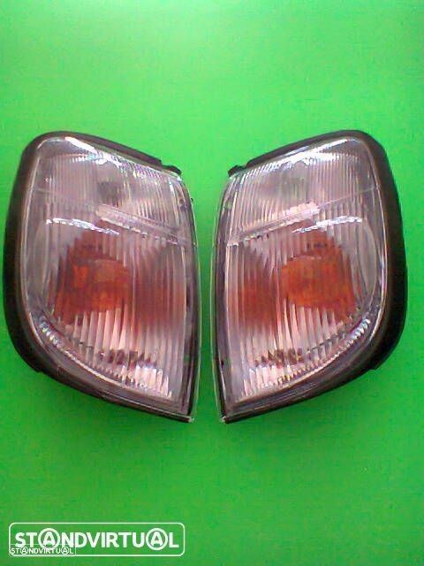 farolim farolins pisca nissan pickup D22 NOVOS - 1