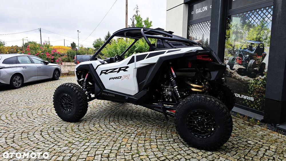 Polaris RZR - 9