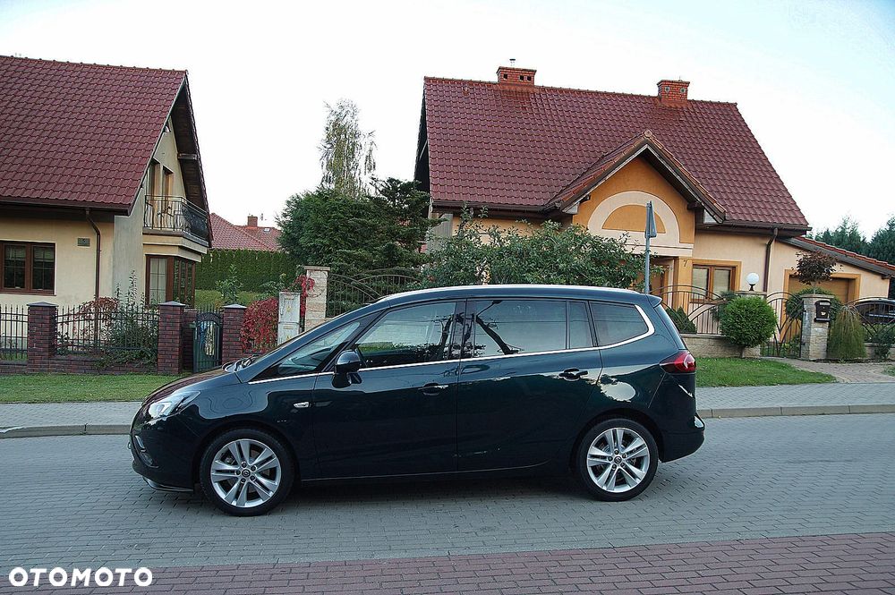 Opel Zafira 1.6 T SIDI Cosmo S&S - 5