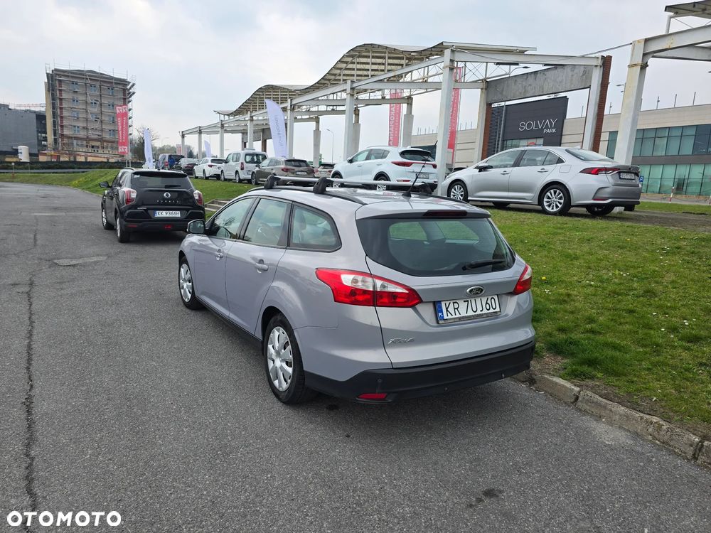 Ford Focus 1.6 Gold X (Trend) - 4