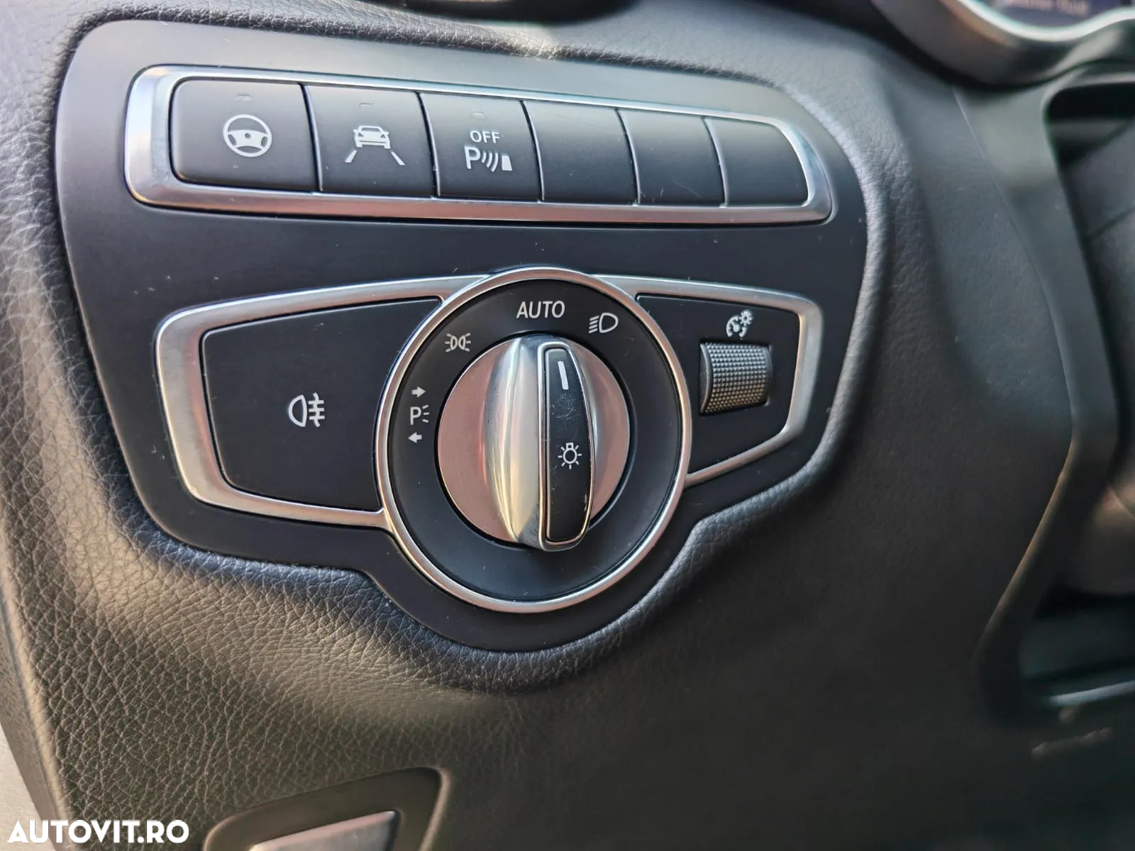Mercedes-Benz GLC 250 4MATIC - 16