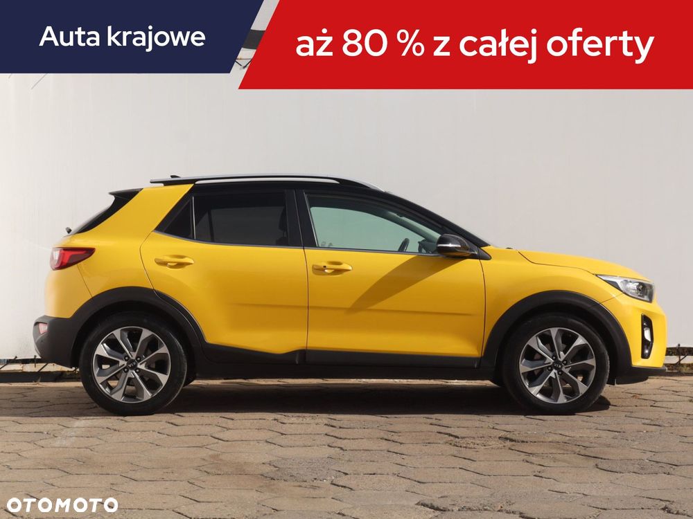 Kia Stonic - 8