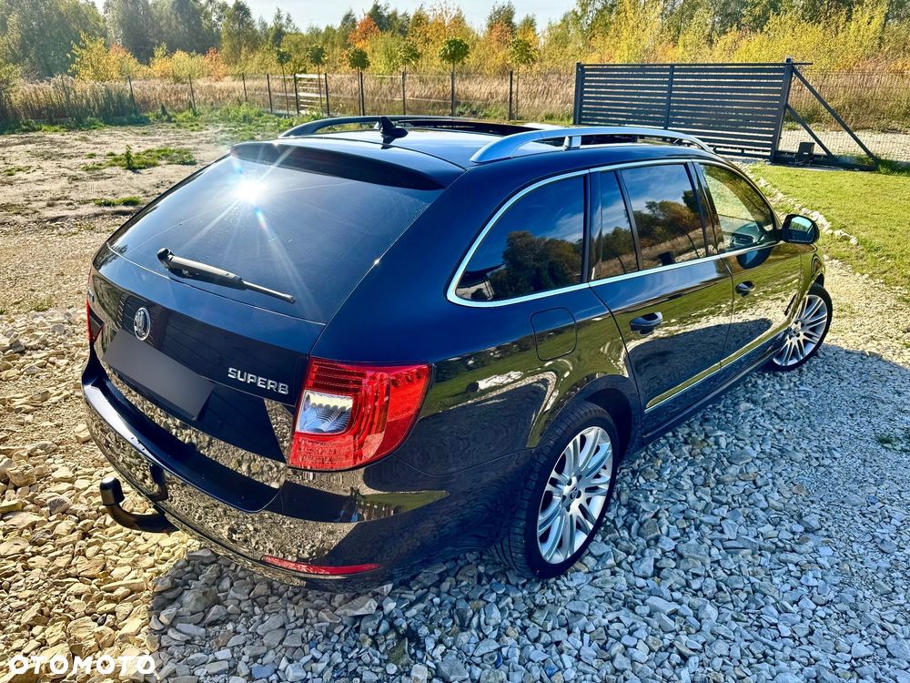 Skoda Superb 2.0 TDI L&K - 11