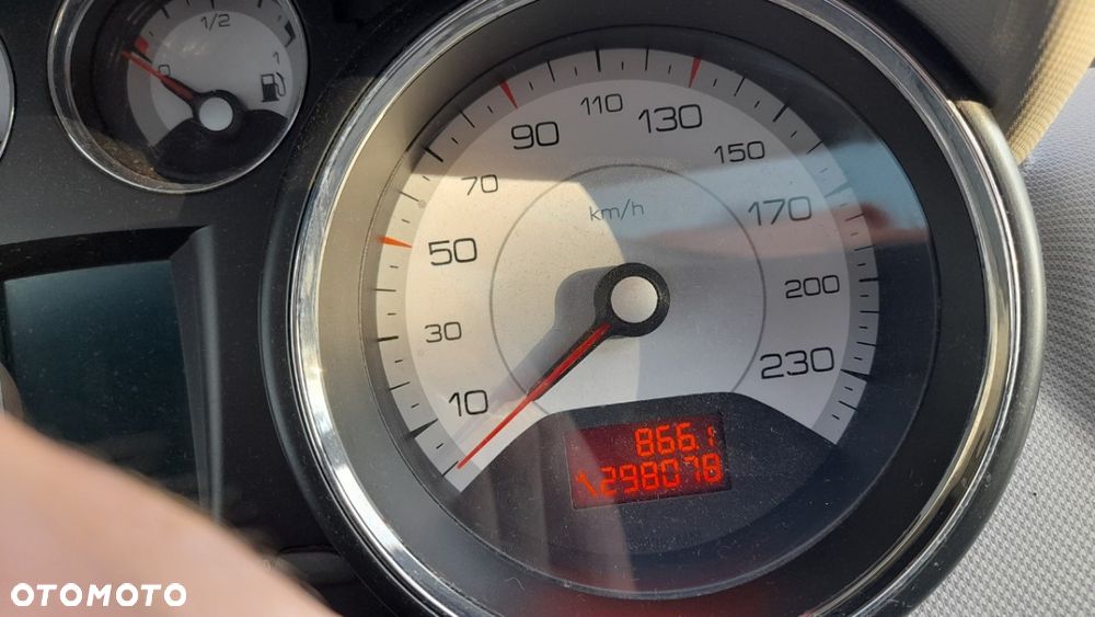 Peugeot 308 1.6 Premium - 10
