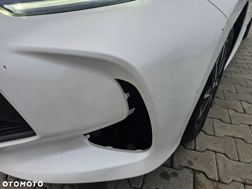 Toyota Yaris Hybrid 1.5 Style - 12