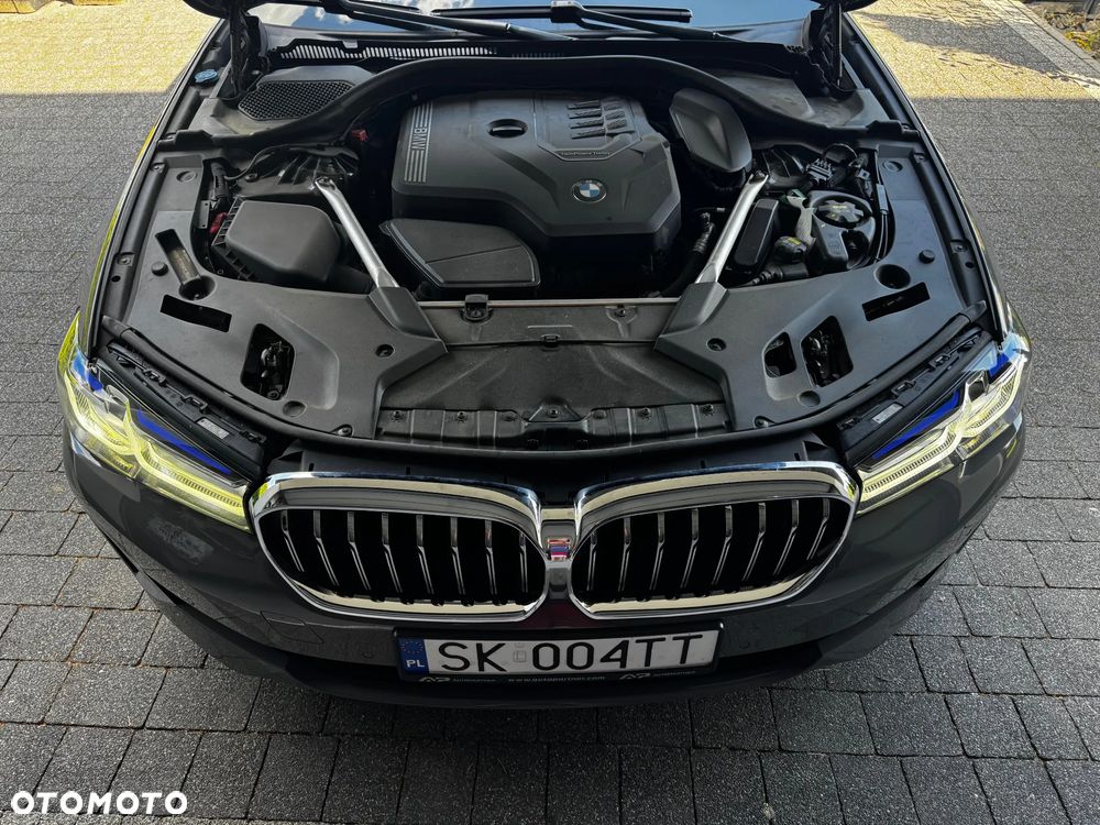 BMW Seria 5 530i mHEV Luxury Line - 16