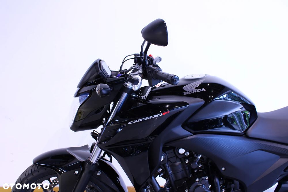Honda CB - 11