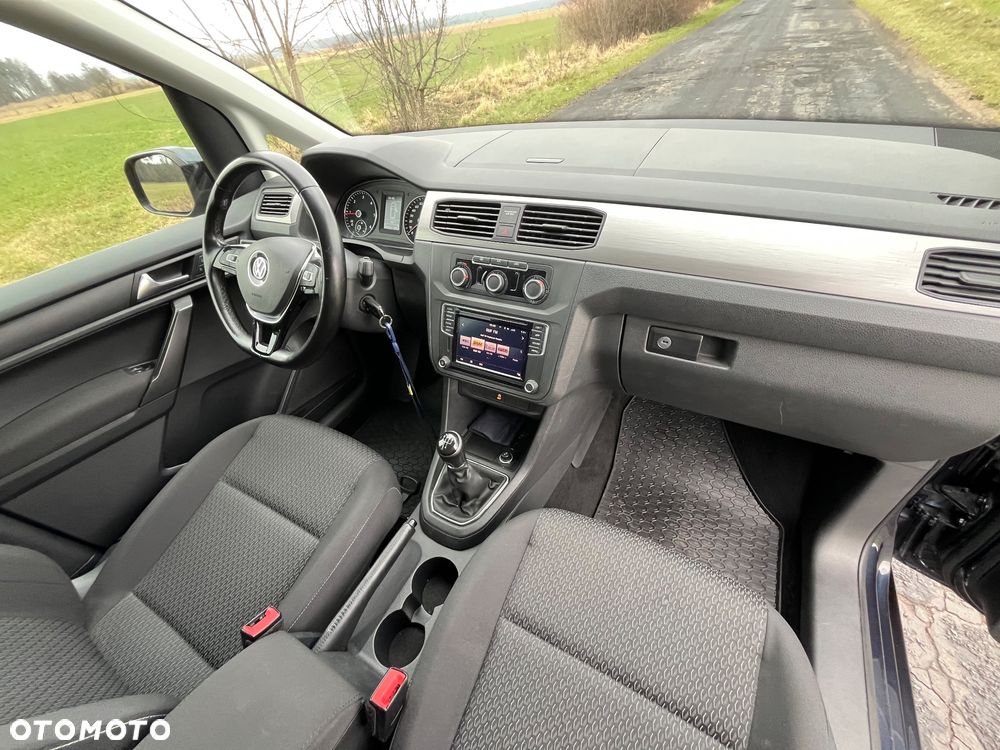 Volkswagen Caddy Maxi 2.0 TDI Comfortline - 28