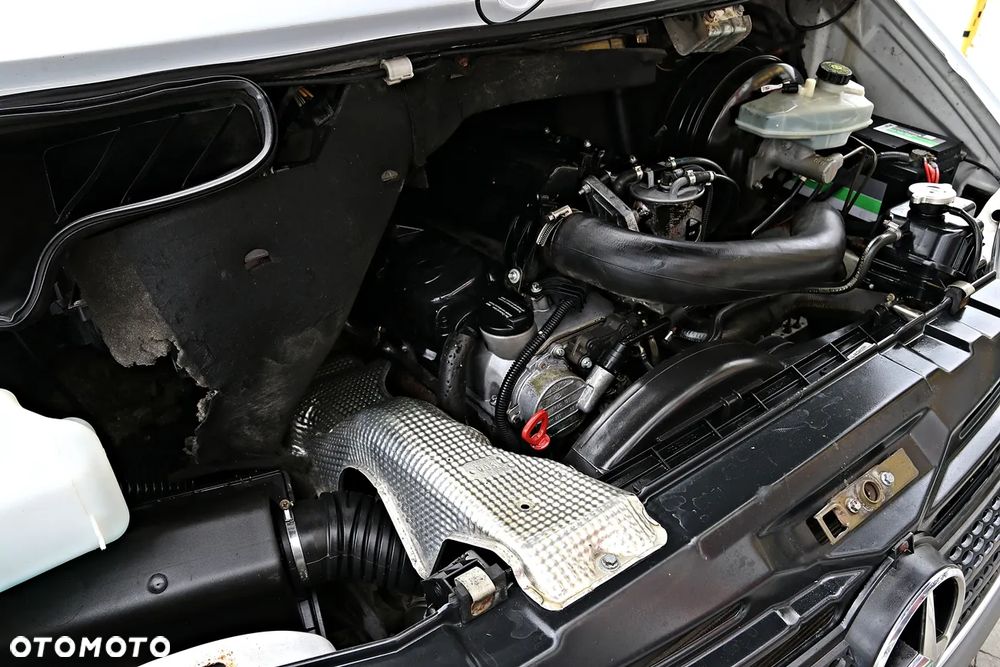 Mercedes-Benz Sprinter - 33