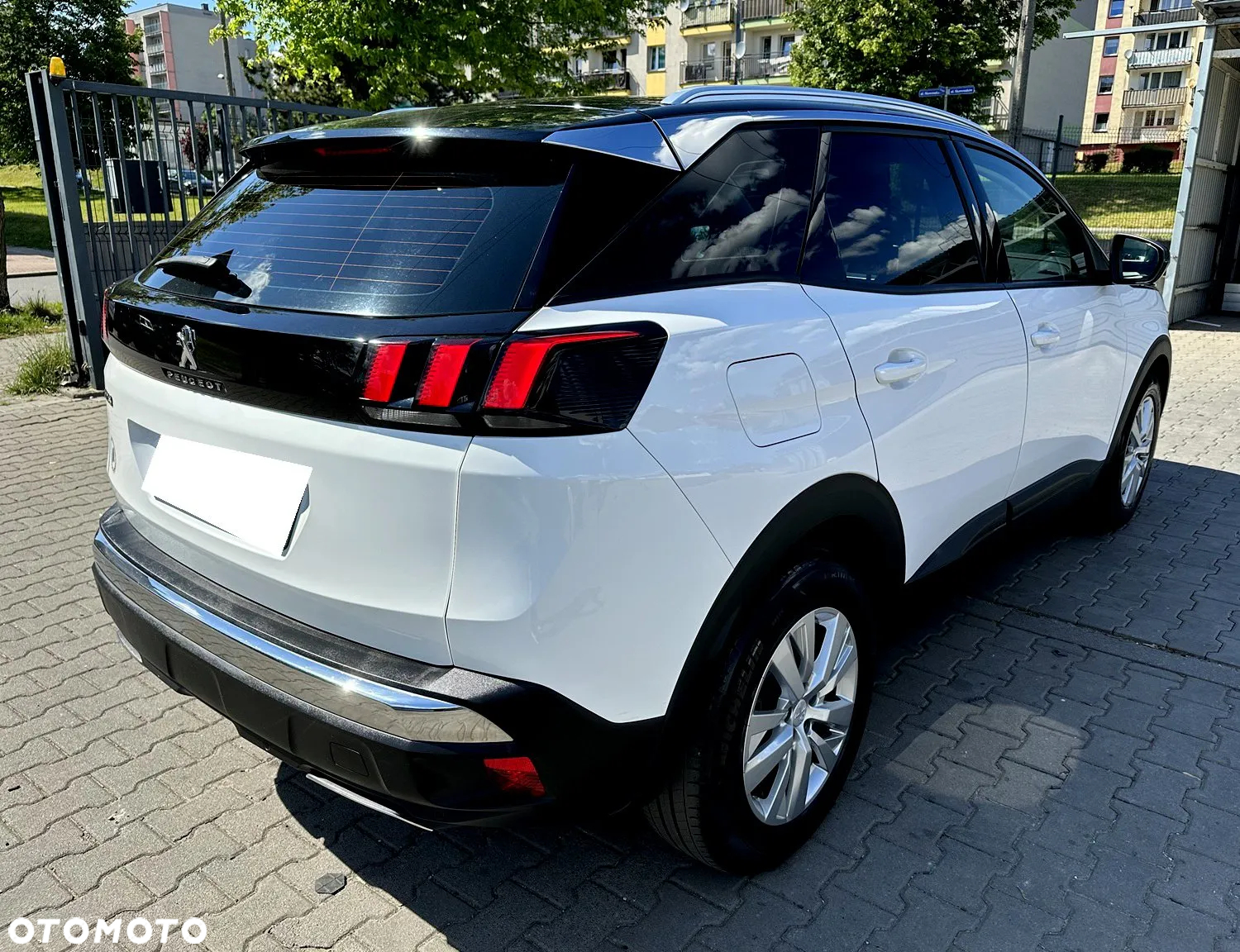 Peugeot 3008 1.2 PureTech Allure S&S EAT6 - 3